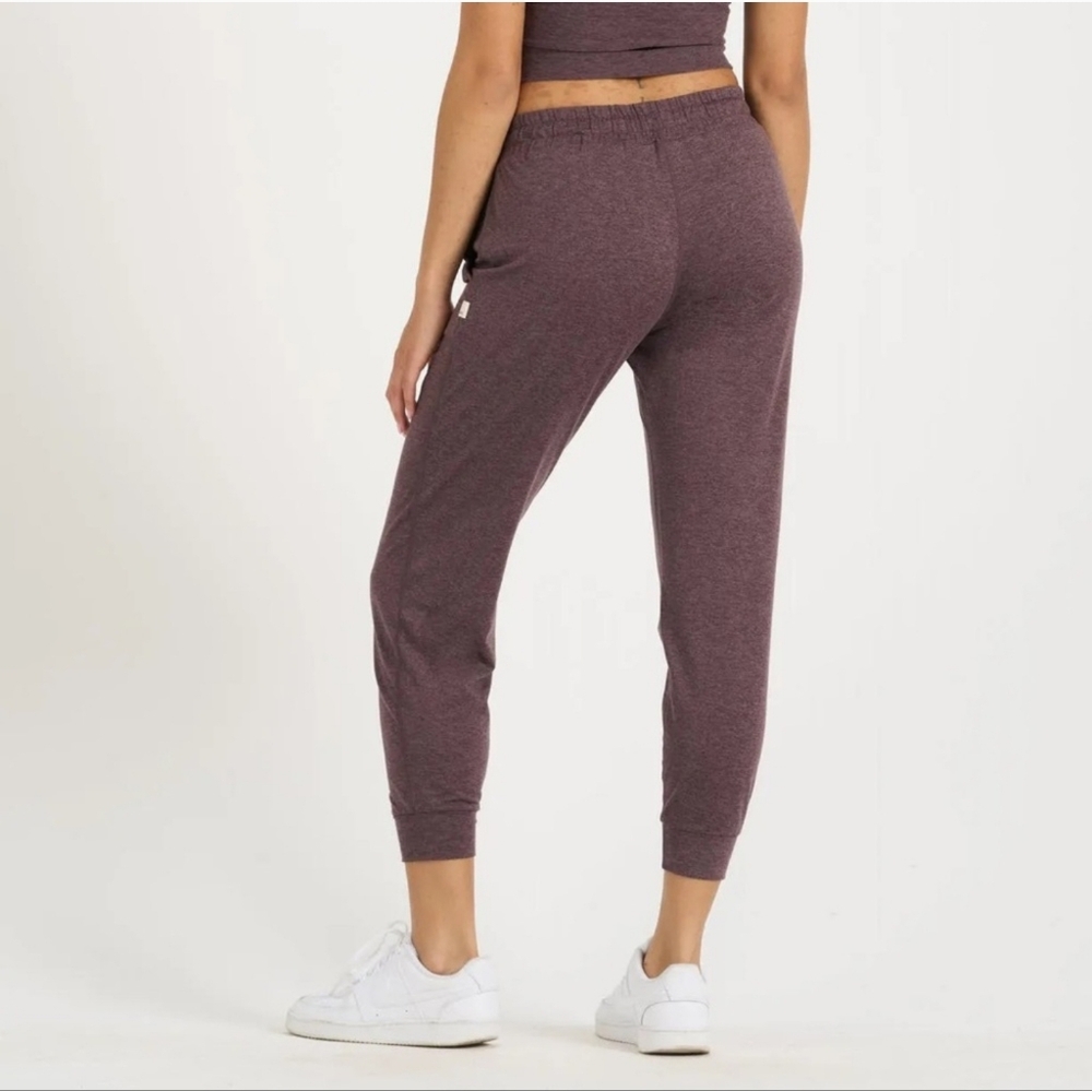 Vuori Women's Performance Jogger Dreamknit Pants Purple Smoked Plum Heather XS - Picture 3 of 9